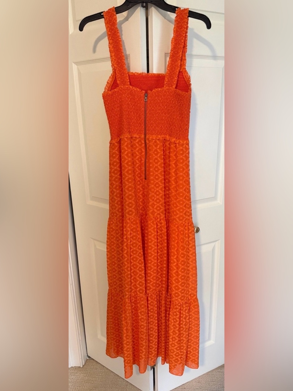 Alice + Olivia Orange Tiered Maxi Dress size 4 - Picture 3 of 4